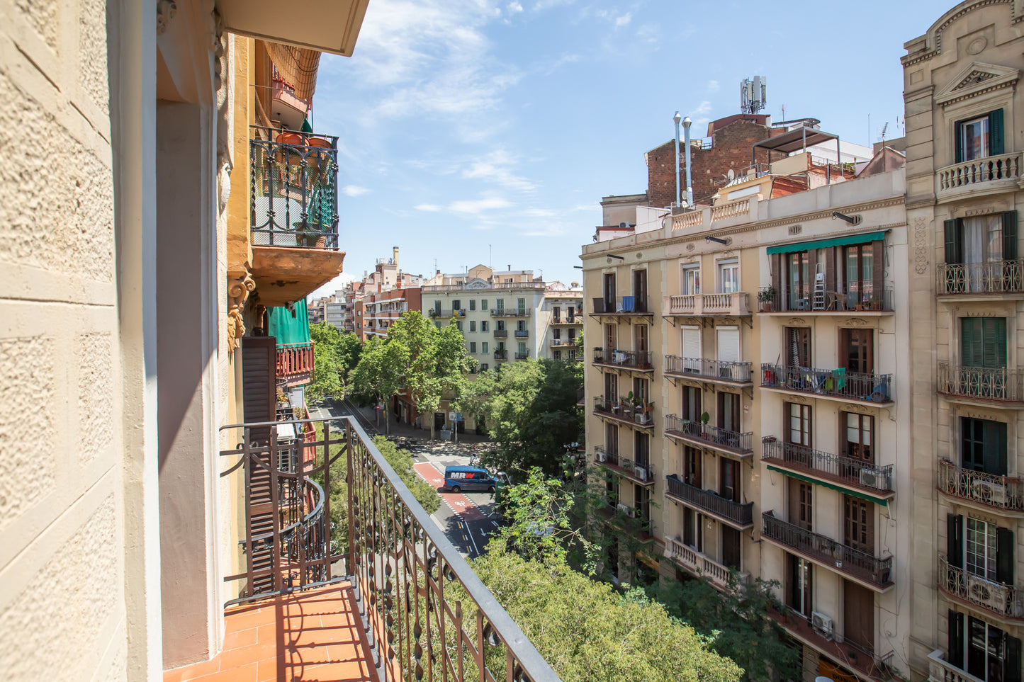 Gran apartamento de 3 dormitorios cerca de la Sagrada Familia, Barcelona