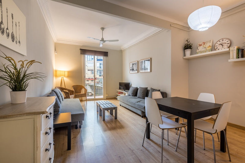 Flat by Plaza España, Barcelona