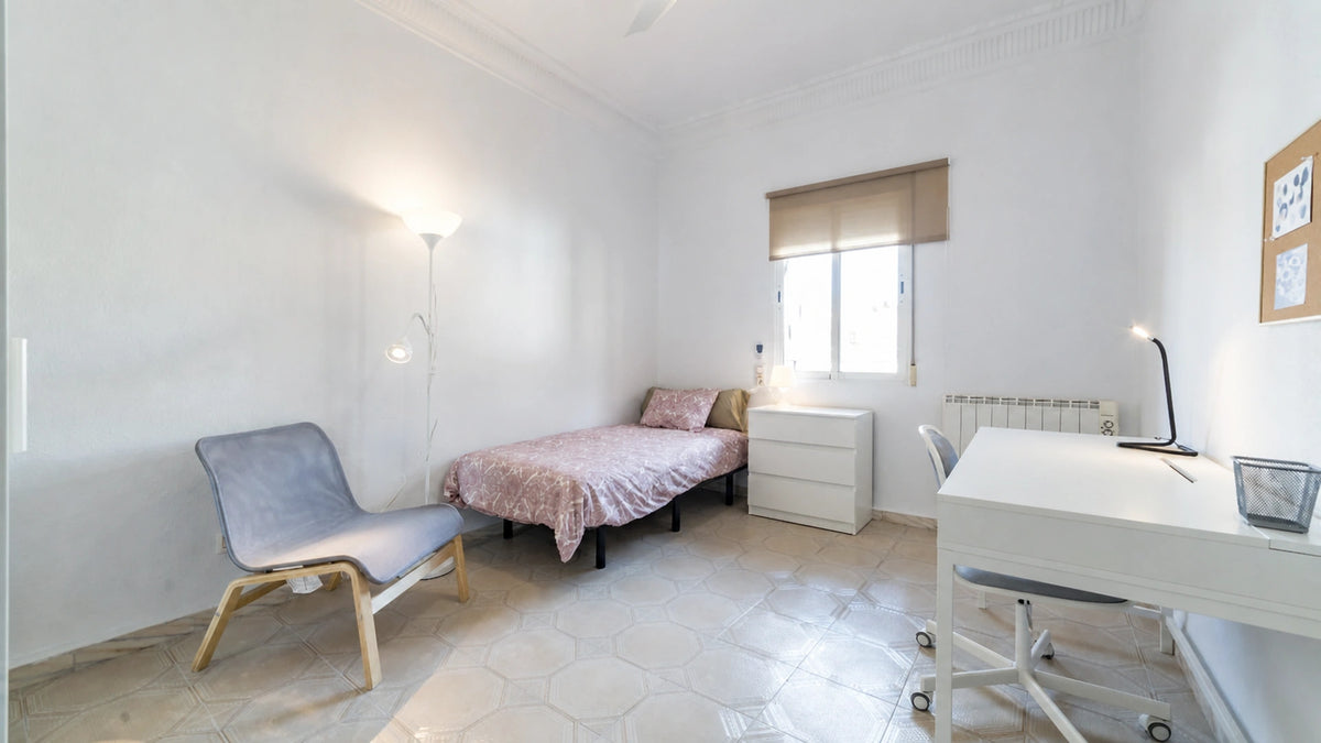 Habitación privada en Calle Islas Canarias, Valencia