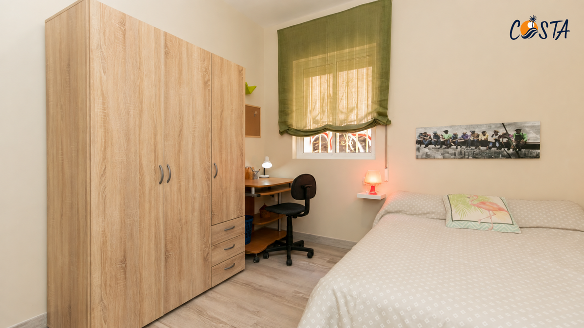 Habitación privada en Calle Trabuco, Granada