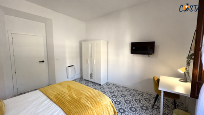 Habitación privada en C. Cetti Meriem, Granada