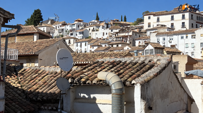 Habitación privada en C. Cetti Meriem, Granada