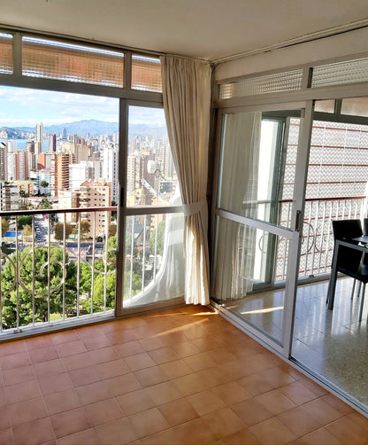 Apartment with sea view, garden, swimming pool, Benidorm