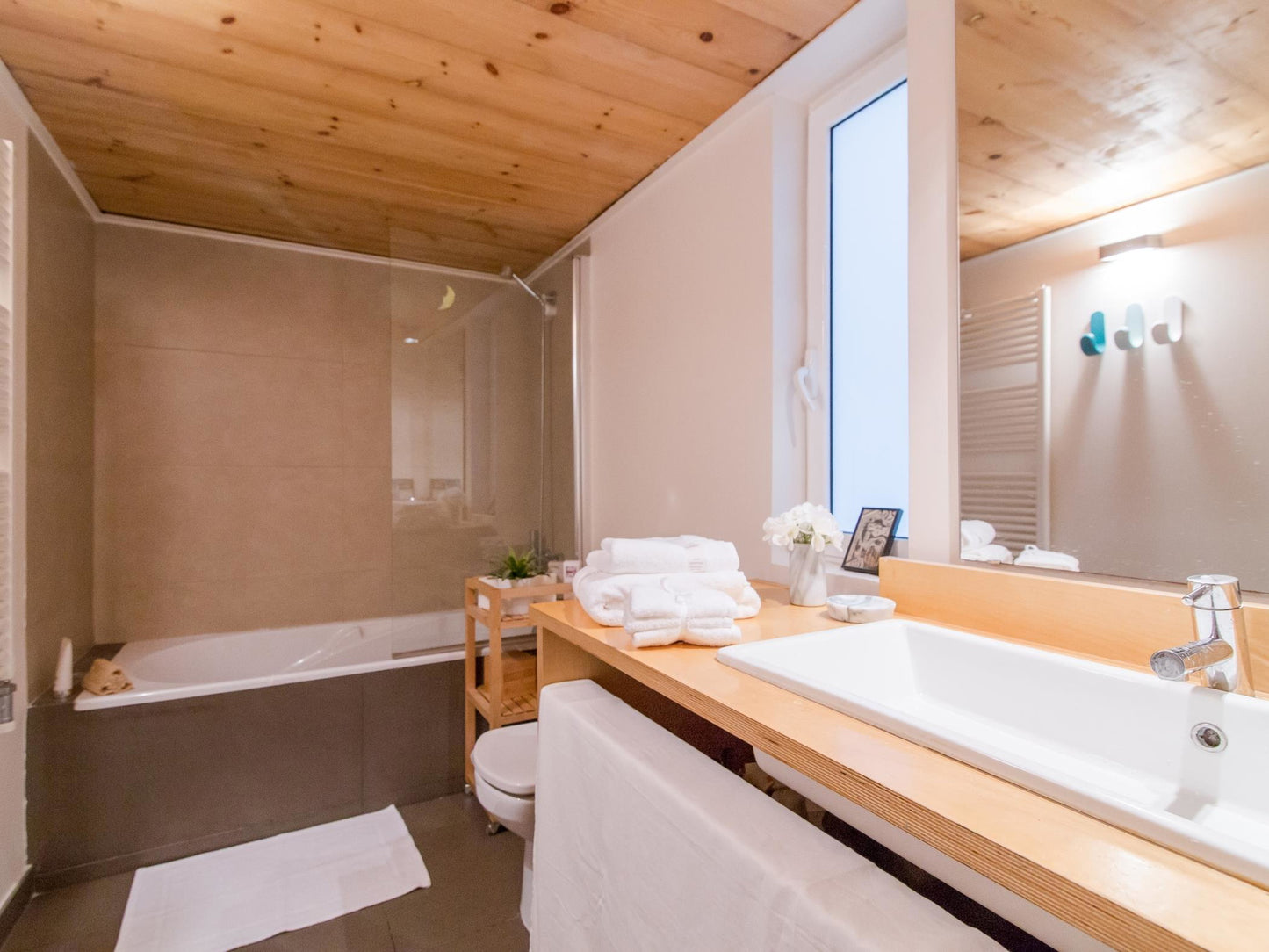 3-bedroom designer apartment with terrace, Barcelona