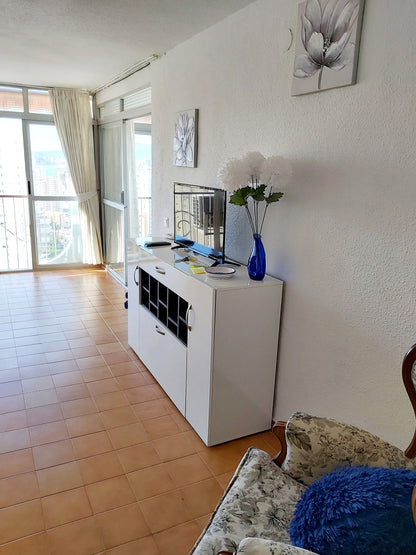 Apartment with sea view, garden, swimming pool, Benidorm
