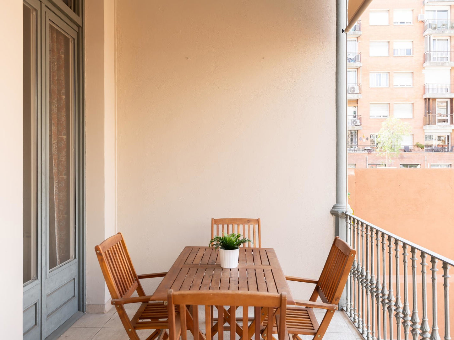 3-bedroom designer apartment with terrace, Barcelona