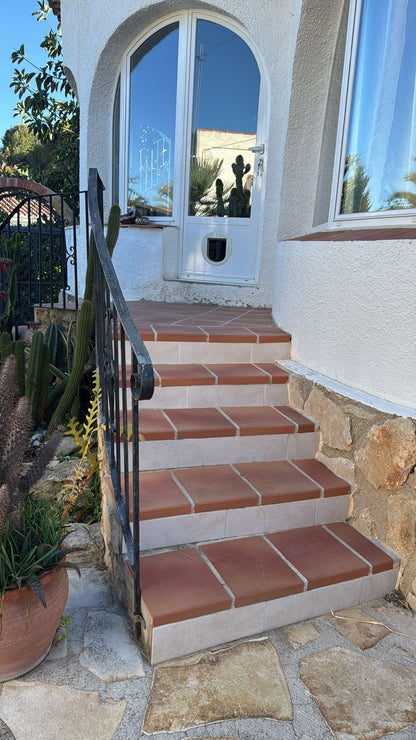 House with garden and terrace near the Port of Calpe