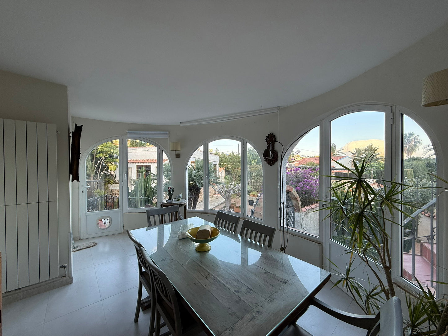 House with garden and terrace near the Port of Calpe