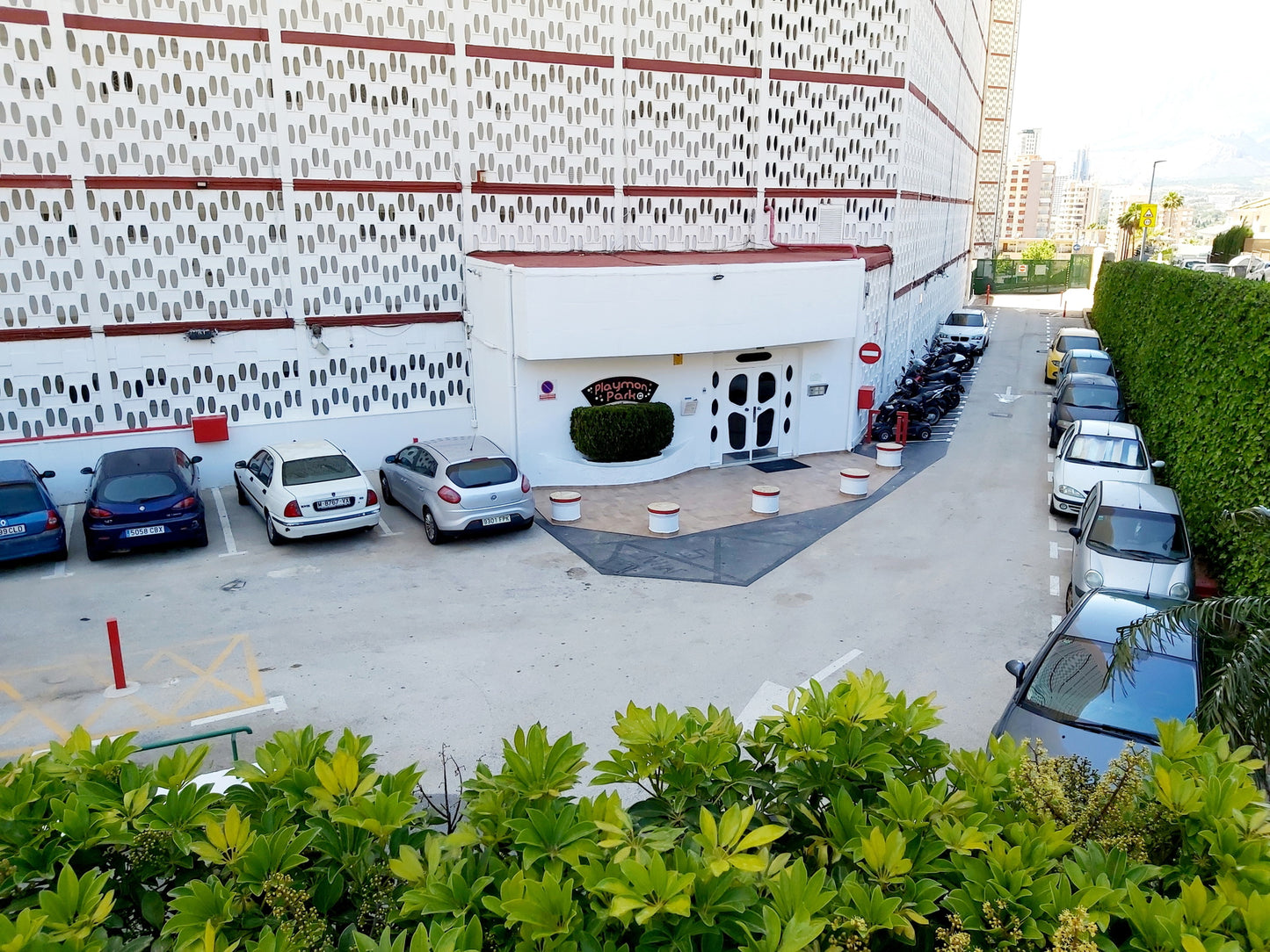 Apartment with sea view, garden, swimming pool, Benidorm