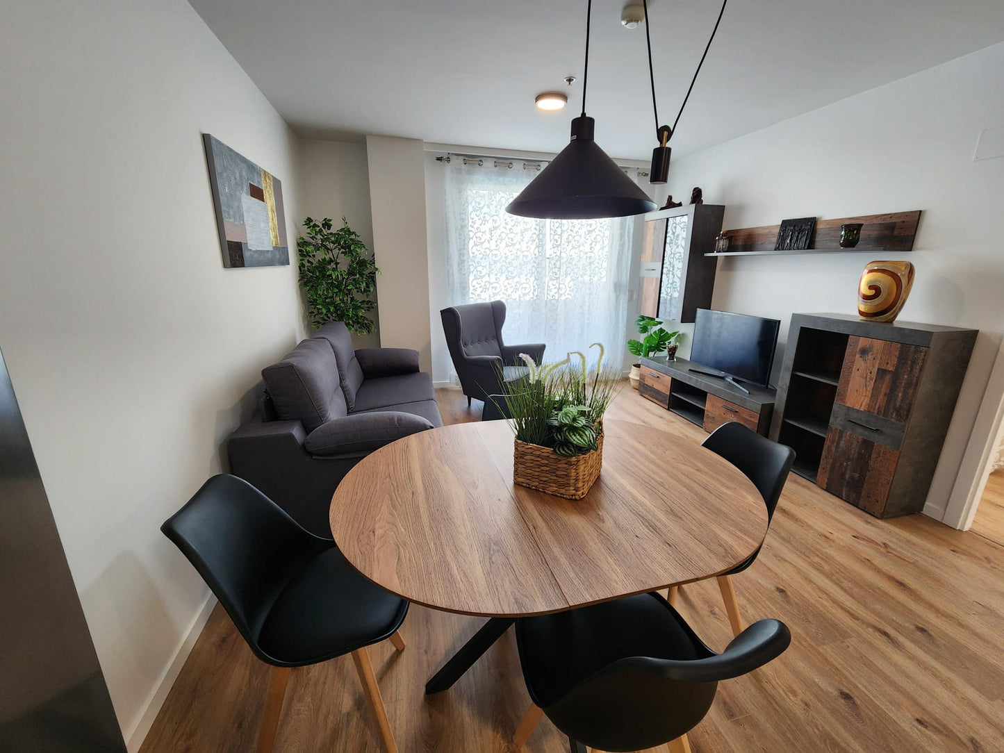 Estupendo apartamento nuevo y bien ubicado,  Madrid