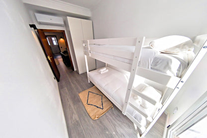Elegante y contemporáneo con terraza y balcón, Madrid