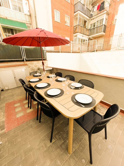 Elegante y contemporáneo con terraza y balcón, Madrid