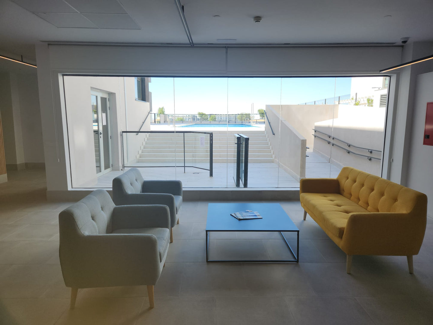 Estupendo apartamento nuevo y bien ubicado,  Madrid