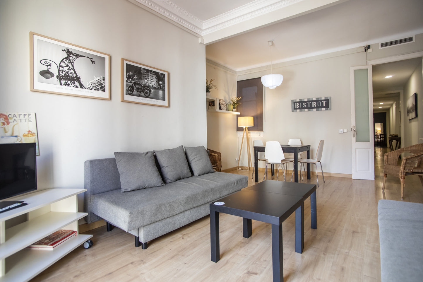 Flat by Plaça d'Espanya, Barcelona