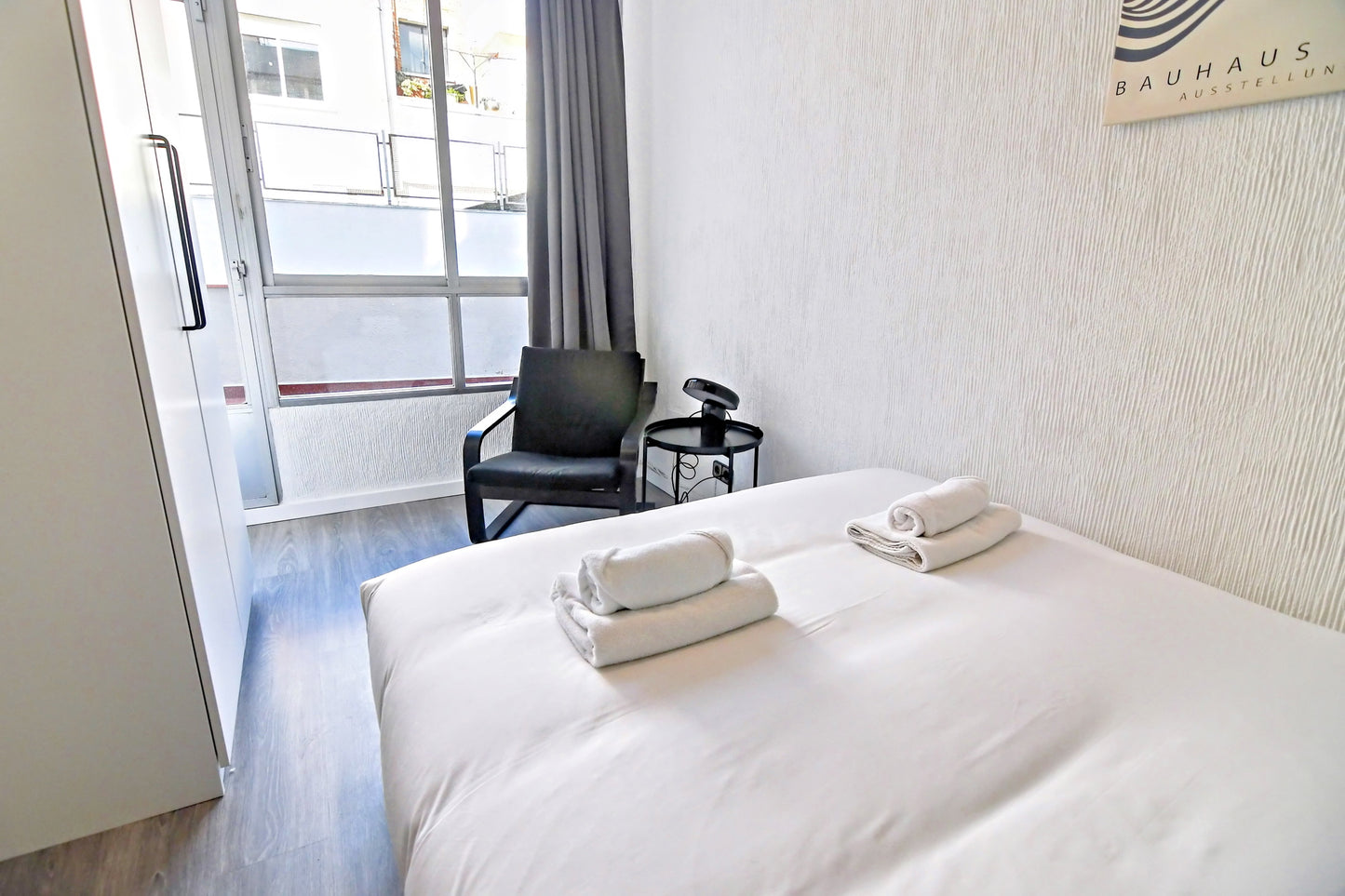 Elegante y contemporáneo con terraza y balcón, Madrid