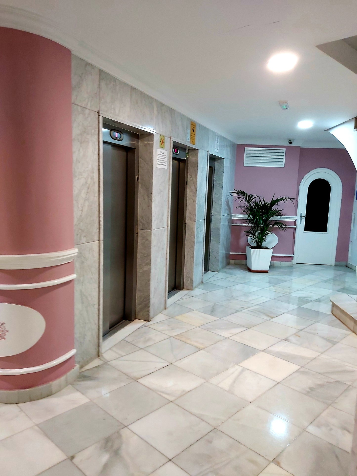Apartment with sea view, garden, swimming pool, Benidorm