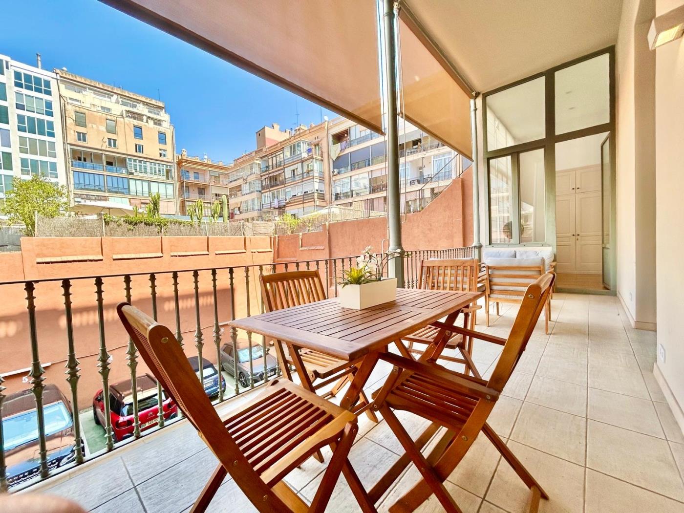 3-bedroom designer apartment with terrace, Barcelona