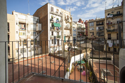 Flat by Plaça d'Espanya, Barcelona