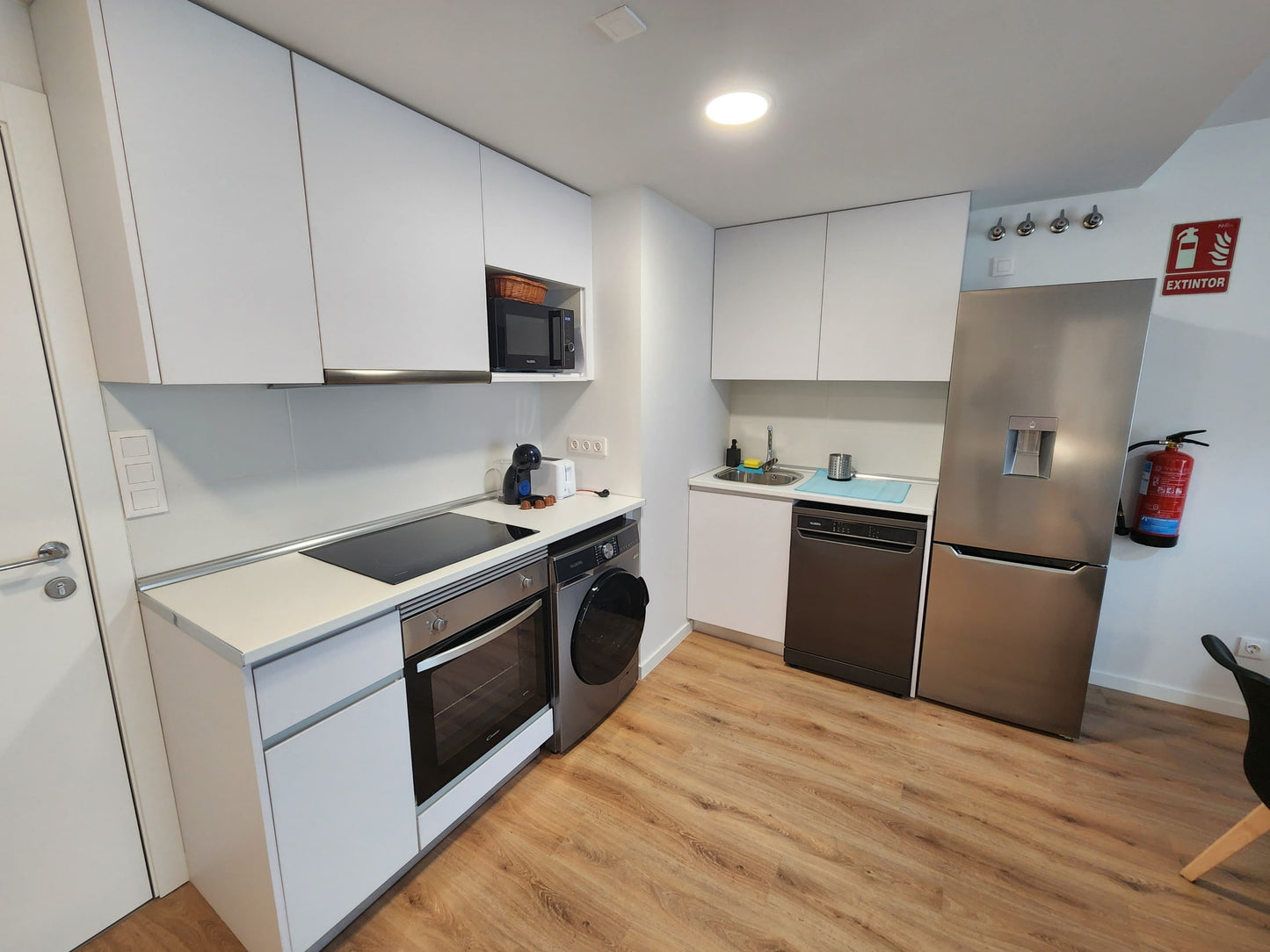 Estupendo apartamento nuevo y bien ubicado,  Madrid