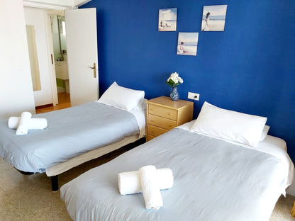 Apartment with sea view, garden, swimming pool, Benidorm