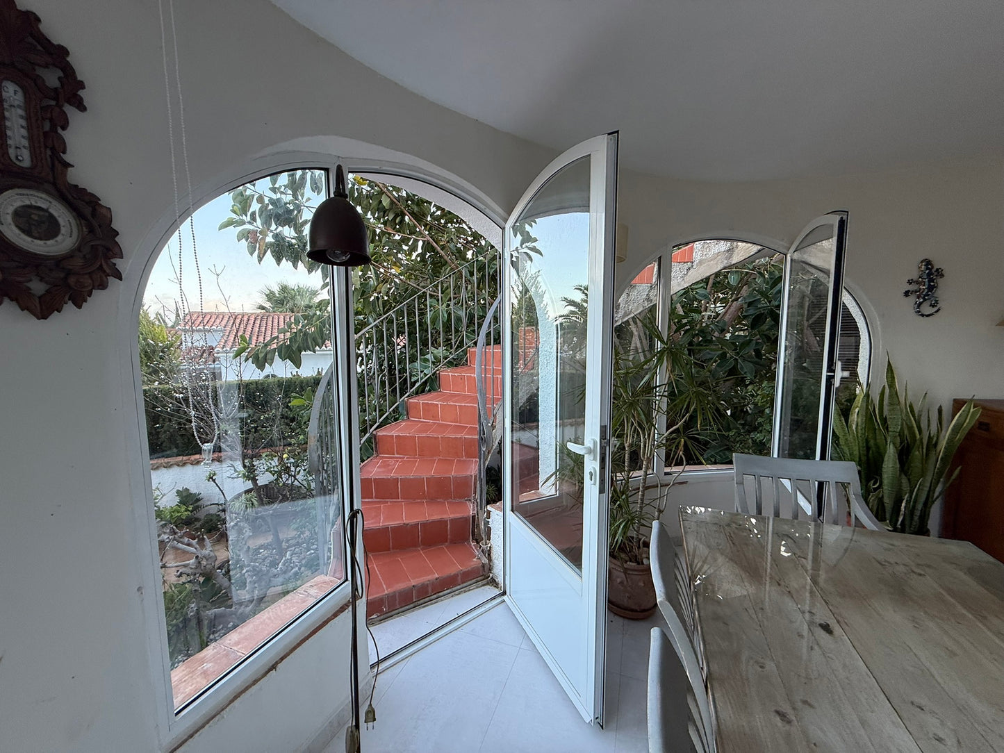 House with garden and terrace near the Port of Calpe