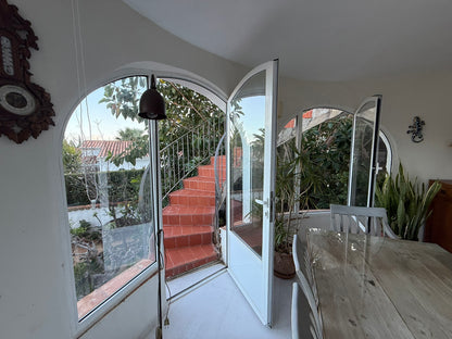 House with garden and terrace near the Port of Calpe