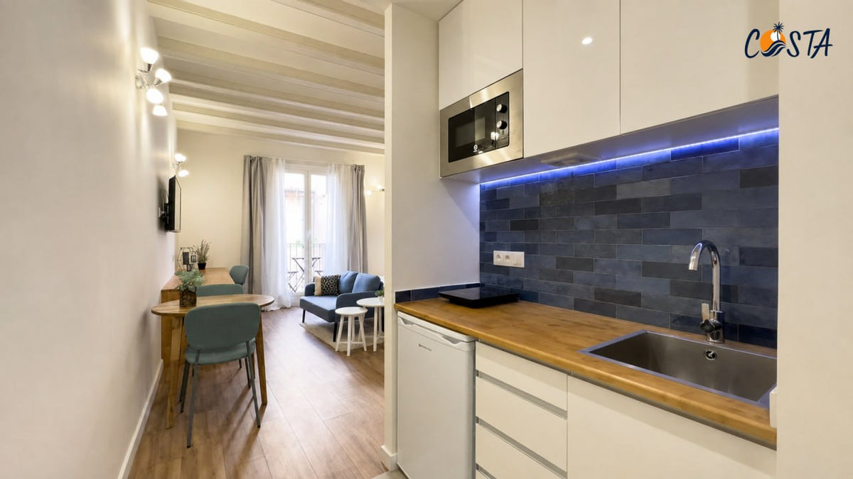Estudio en el Raval, Barcelona