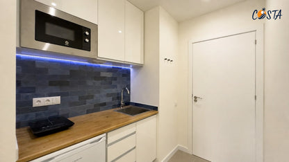 Estudio en el Raval, Barcelona